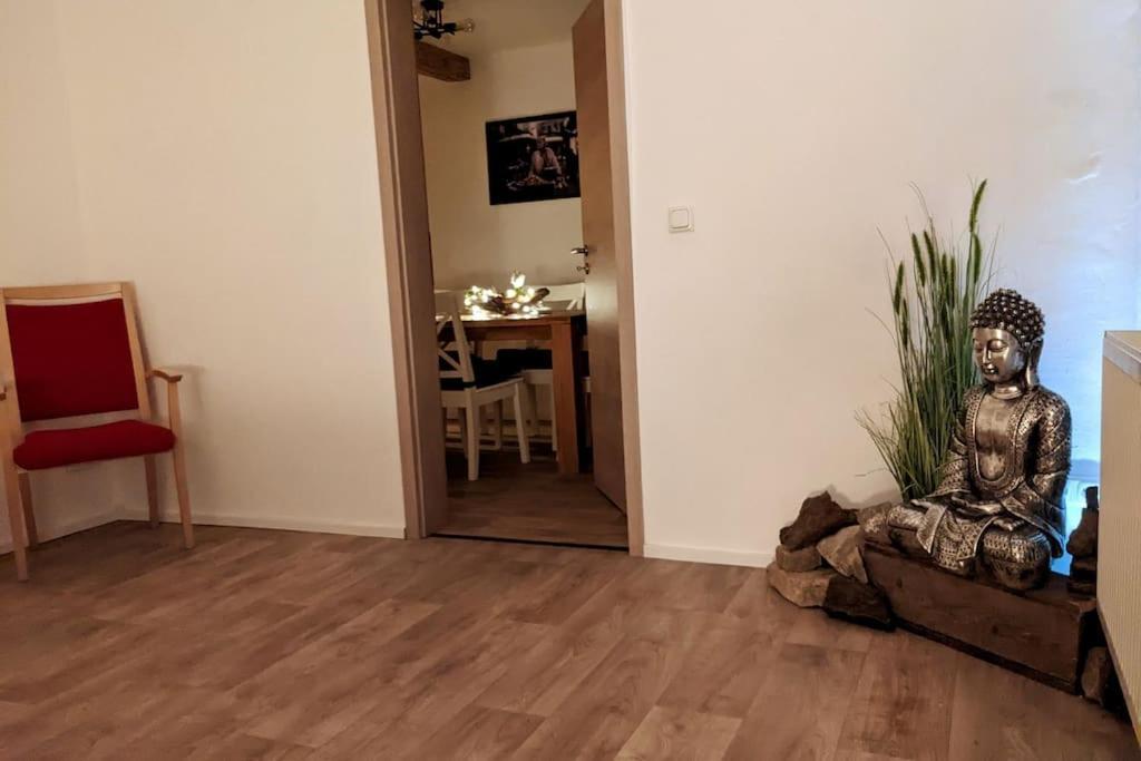 Fewo Im Lehm-Fachwerkhaus Erfurt Mit 3 Einzelnen Schlafzimmern Je Mit Tv מראה חיצוני תמונה