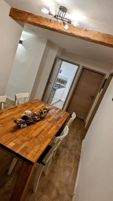 Fewo Im Lehm-Fachwerkhaus Erfurt Mit 3 Einzelnen Schlafzimmern Je Mit Tv מראה חיצוני תמונה