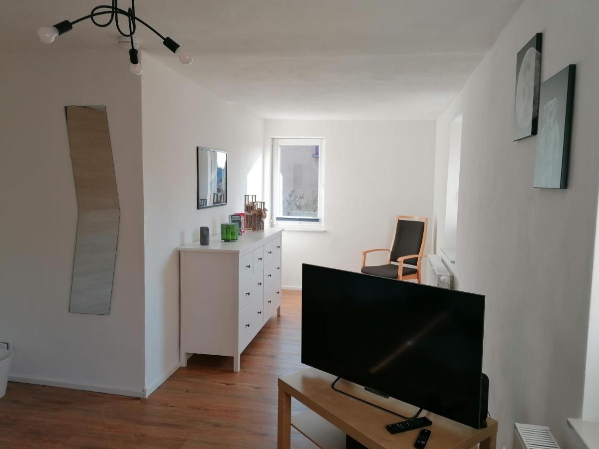 Fewo Im Lehm-Fachwerkhaus Erfurt Mit 3 Einzelnen Schlafzimmern Je Mit Tv מראה חיצוני תמונה