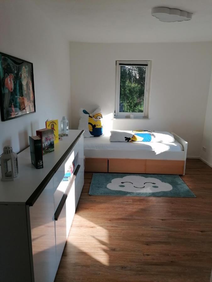 Fewo Im Lehm-Fachwerkhaus Erfurt Mit 3 Einzelnen Schlafzimmern Je Mit Tv מראה חיצוני תמונה