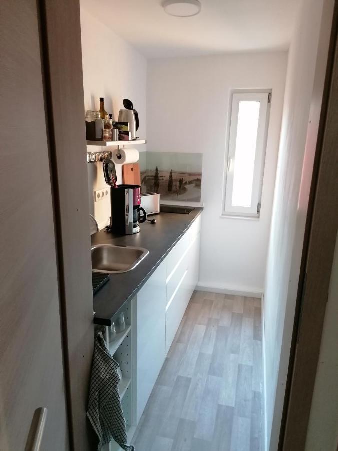 Fewo Im Lehm-Fachwerkhaus Erfurt Mit 3 Einzelnen Schlafzimmern Je Mit Tv מראה חיצוני תמונה